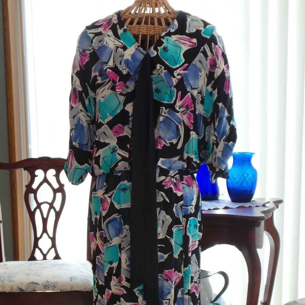 Maggy London Vintage Floral Dress